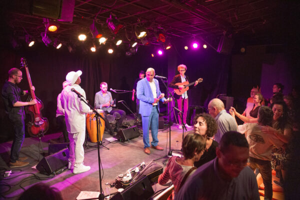 5F4A9626-Cecile-Auregan-et-Son-Con-Cuero-par-Christophe-Guary 5F4A9626-Cecile-Auregan-et-Son-Con-Cuero-par-Christophe-Guary