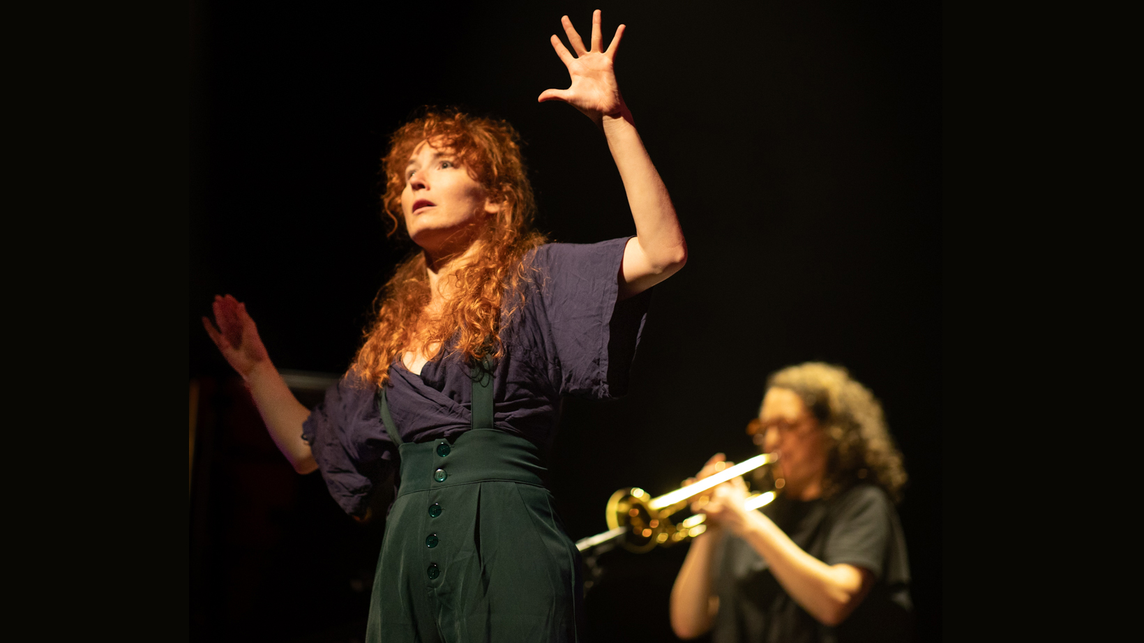 AIRELLE BESSON TRIO, CONCERT CHANSIGNÉ